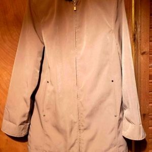Vintage White Stag Ladies Jacket with Hood